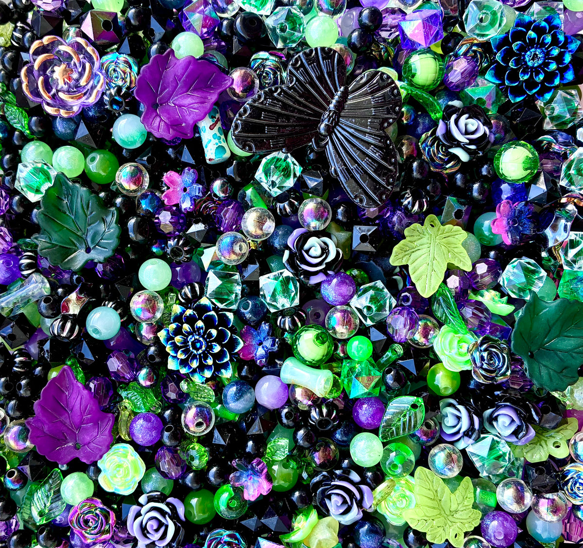 Poison Ivy Bead Mix