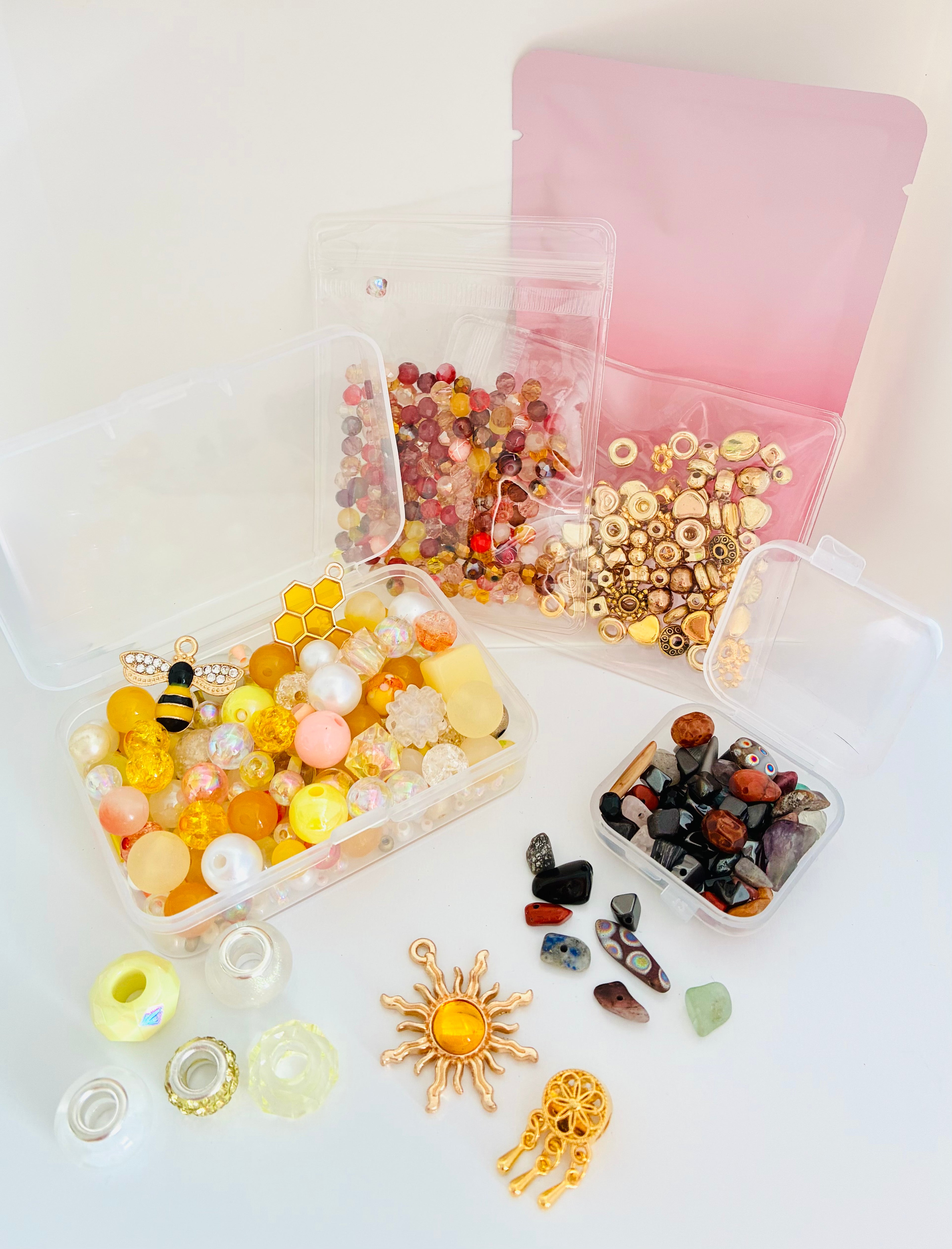 Honey Pot Luxury Bead and Pendant Gift Box