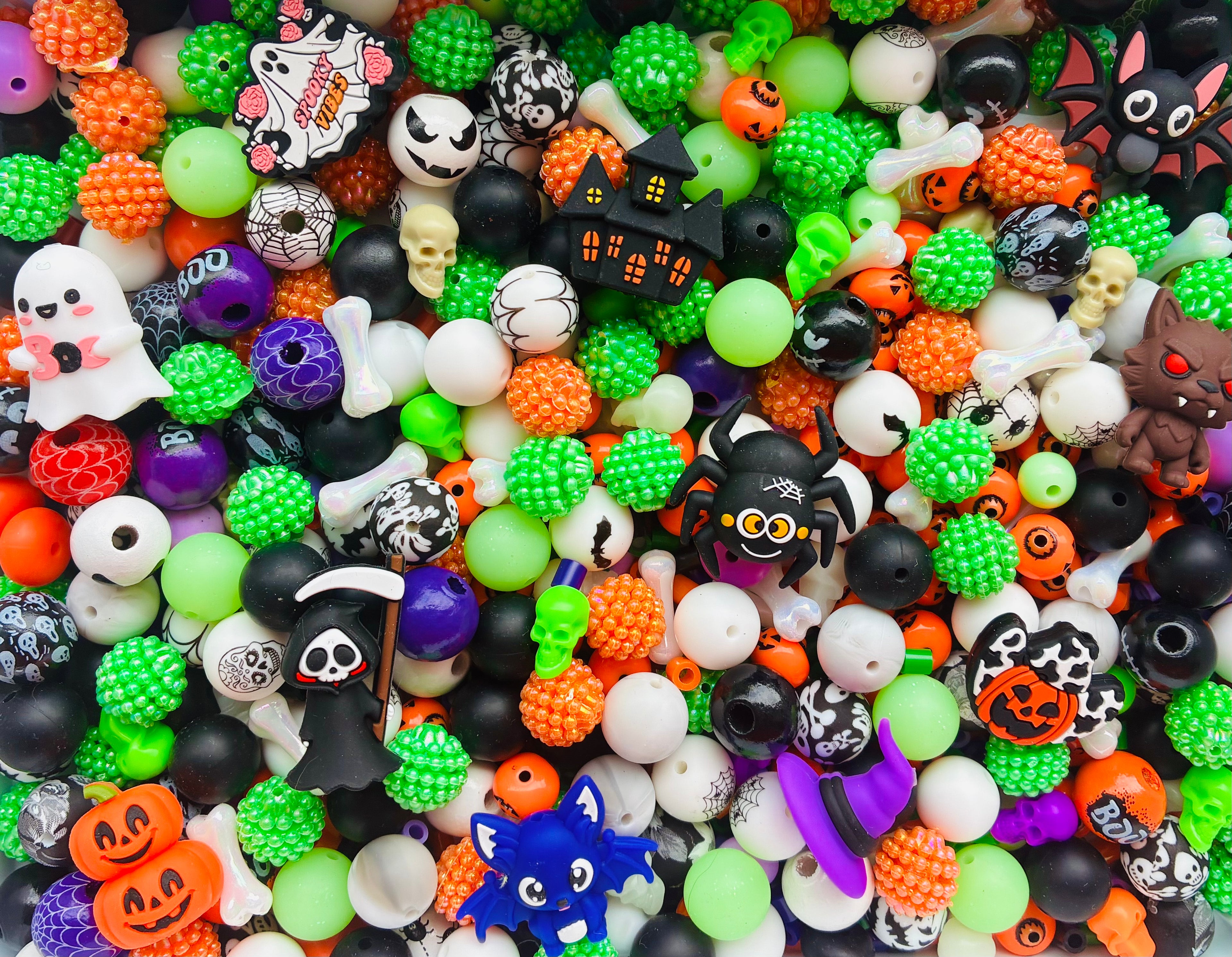 Tricks & Treats Halloween Silicone Bead Mix