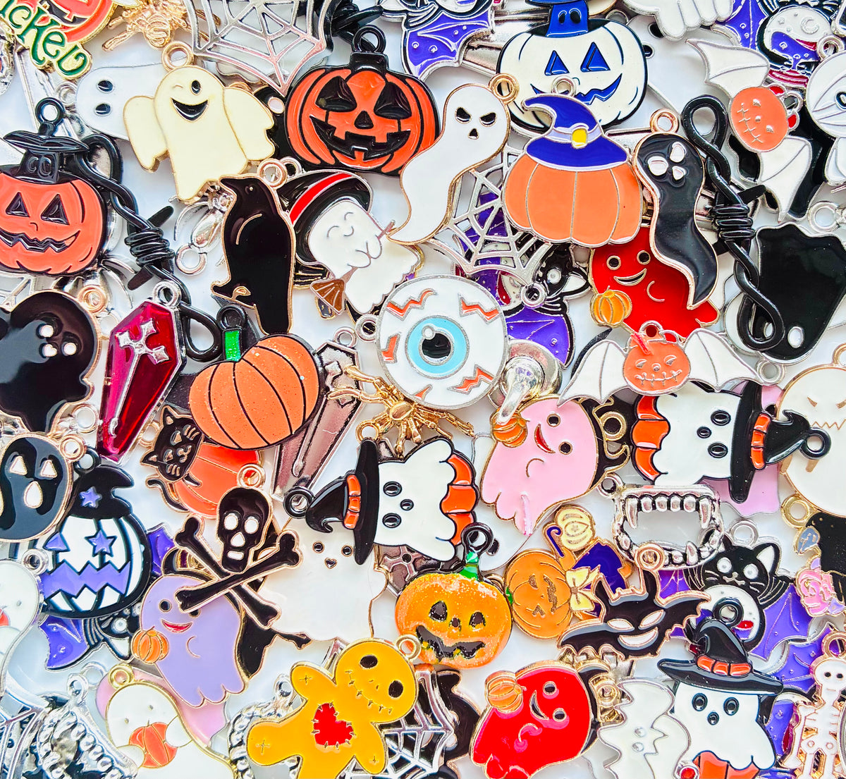 Halloween Alloy Charm Mix