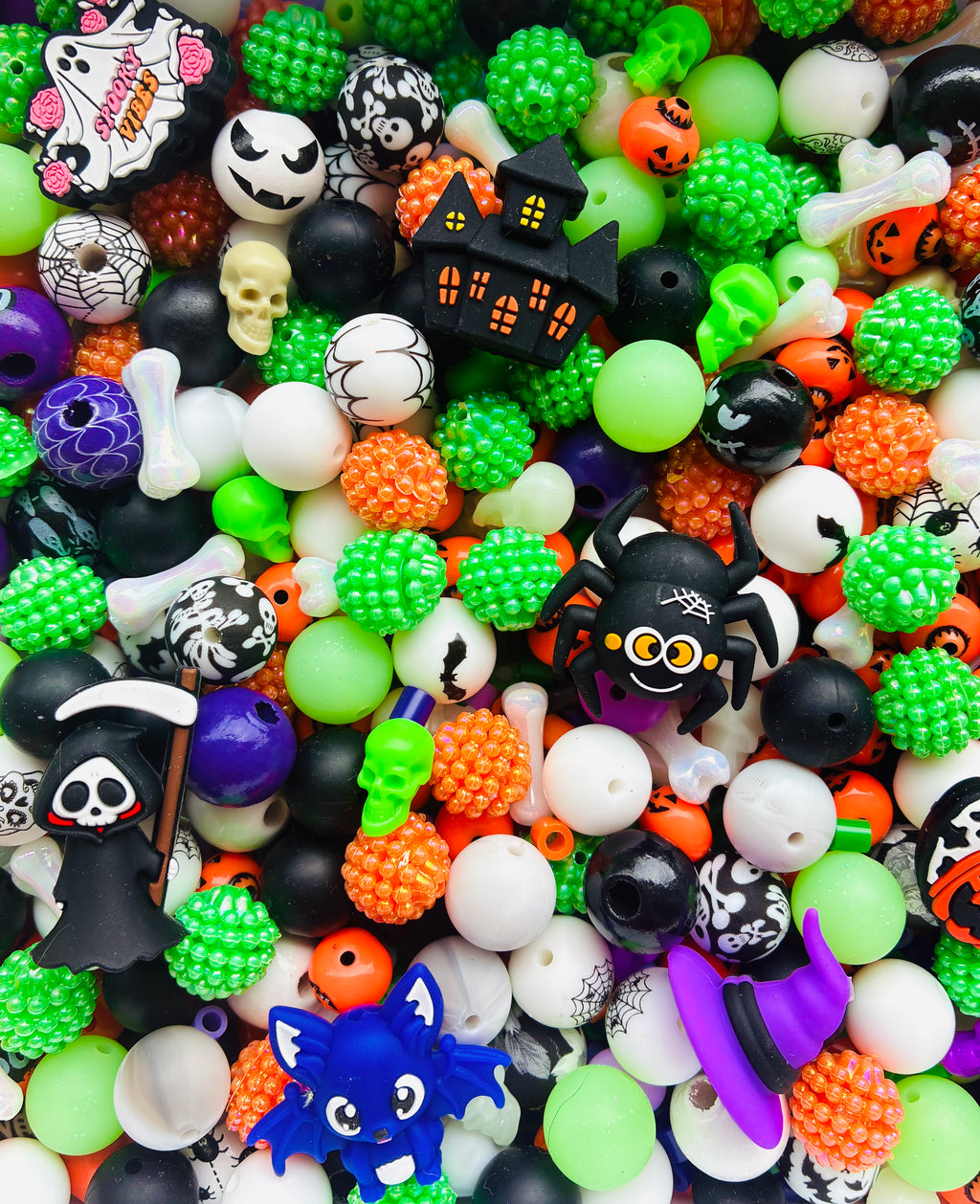 Tricks & Treats Halloween Silicone Bead Mix