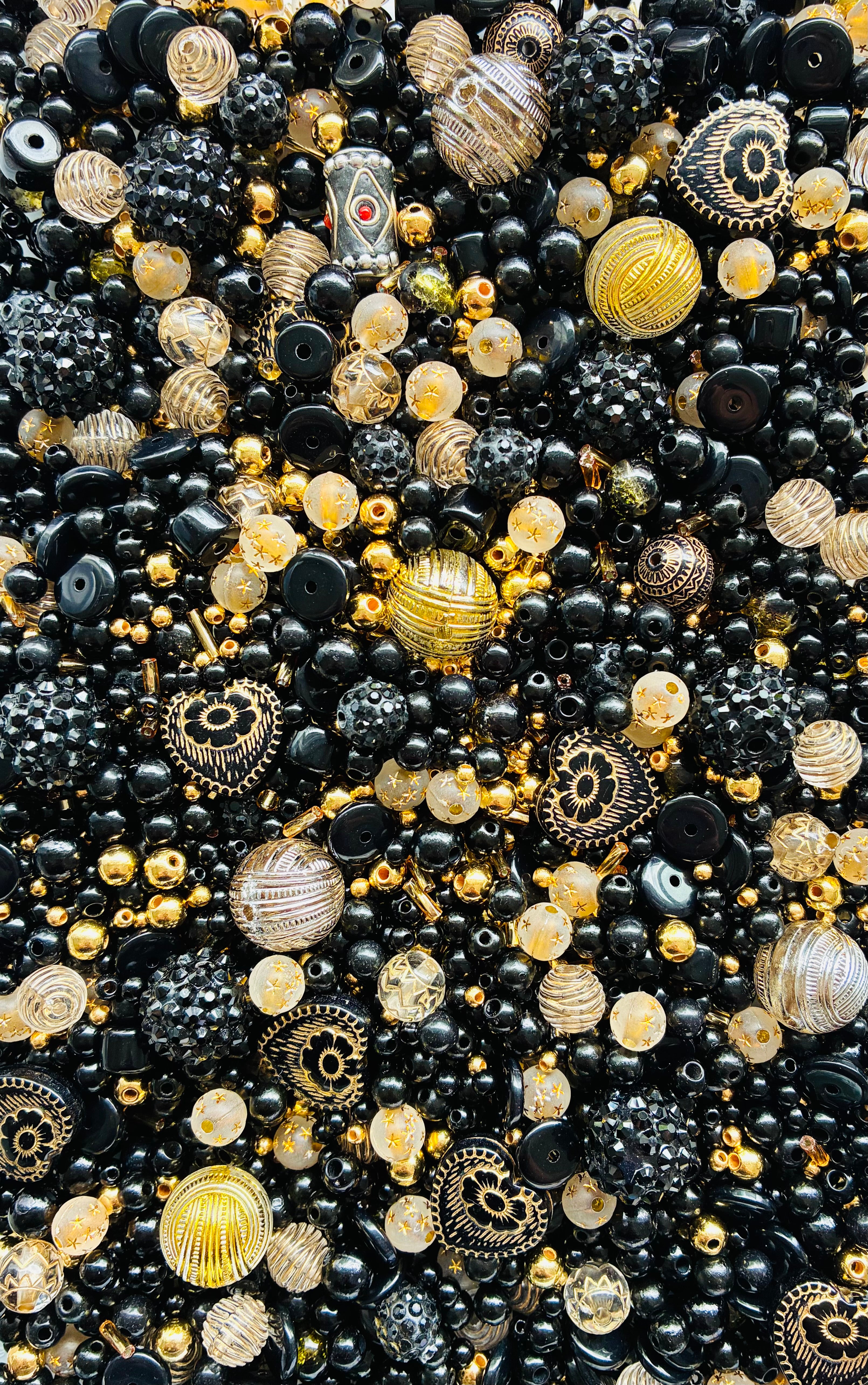 Black and Gold Bead Mix