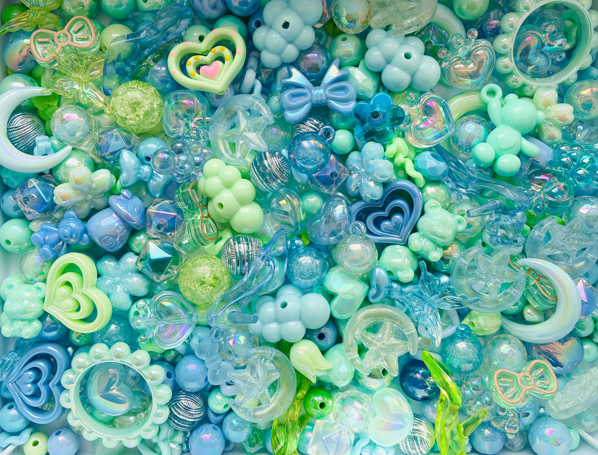 Aqua Bloom Pen & Keychain Bead Mix
