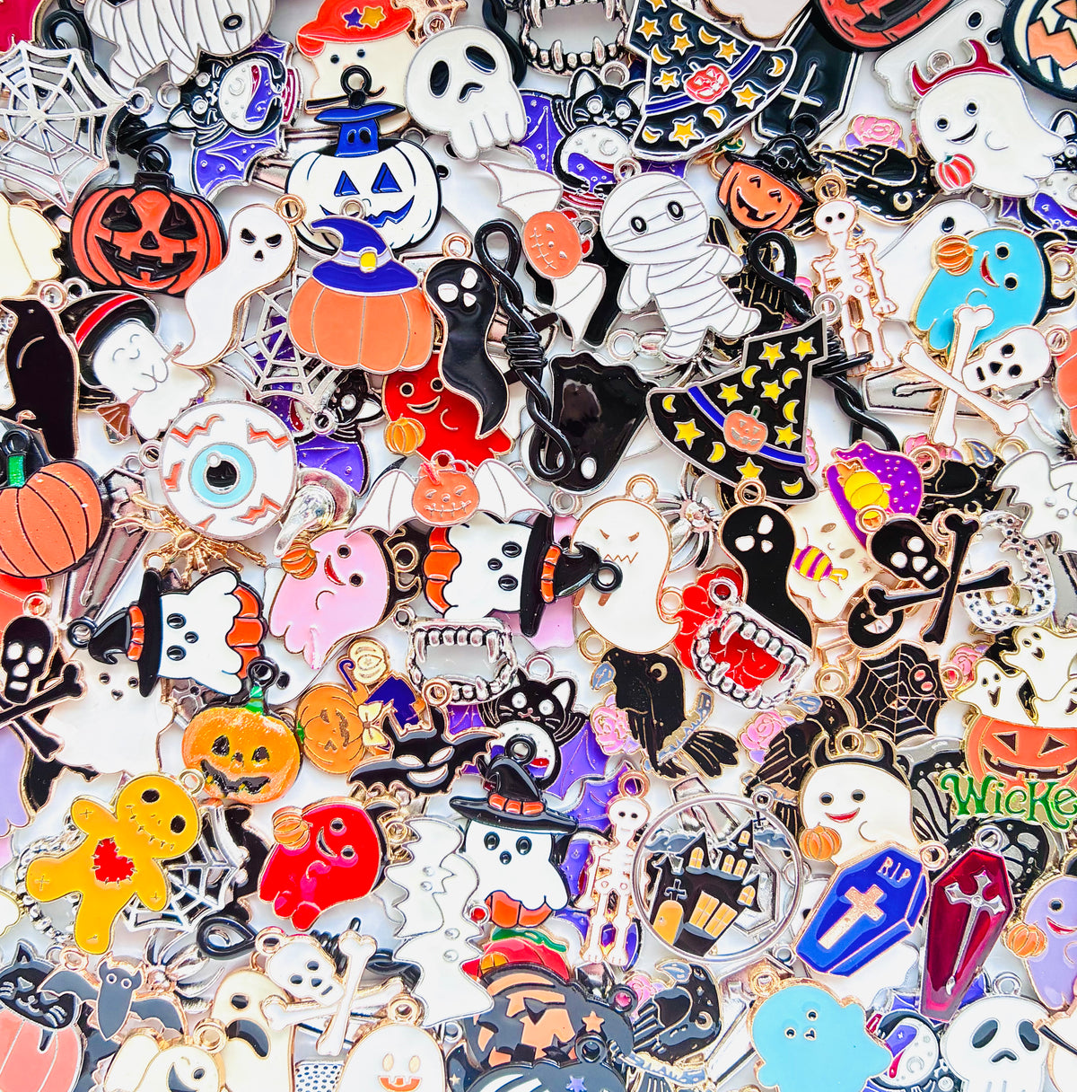 Halloween Alloy Charm Mix