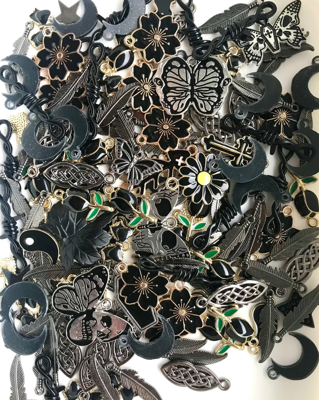 Pendant Mix 2 Shovels