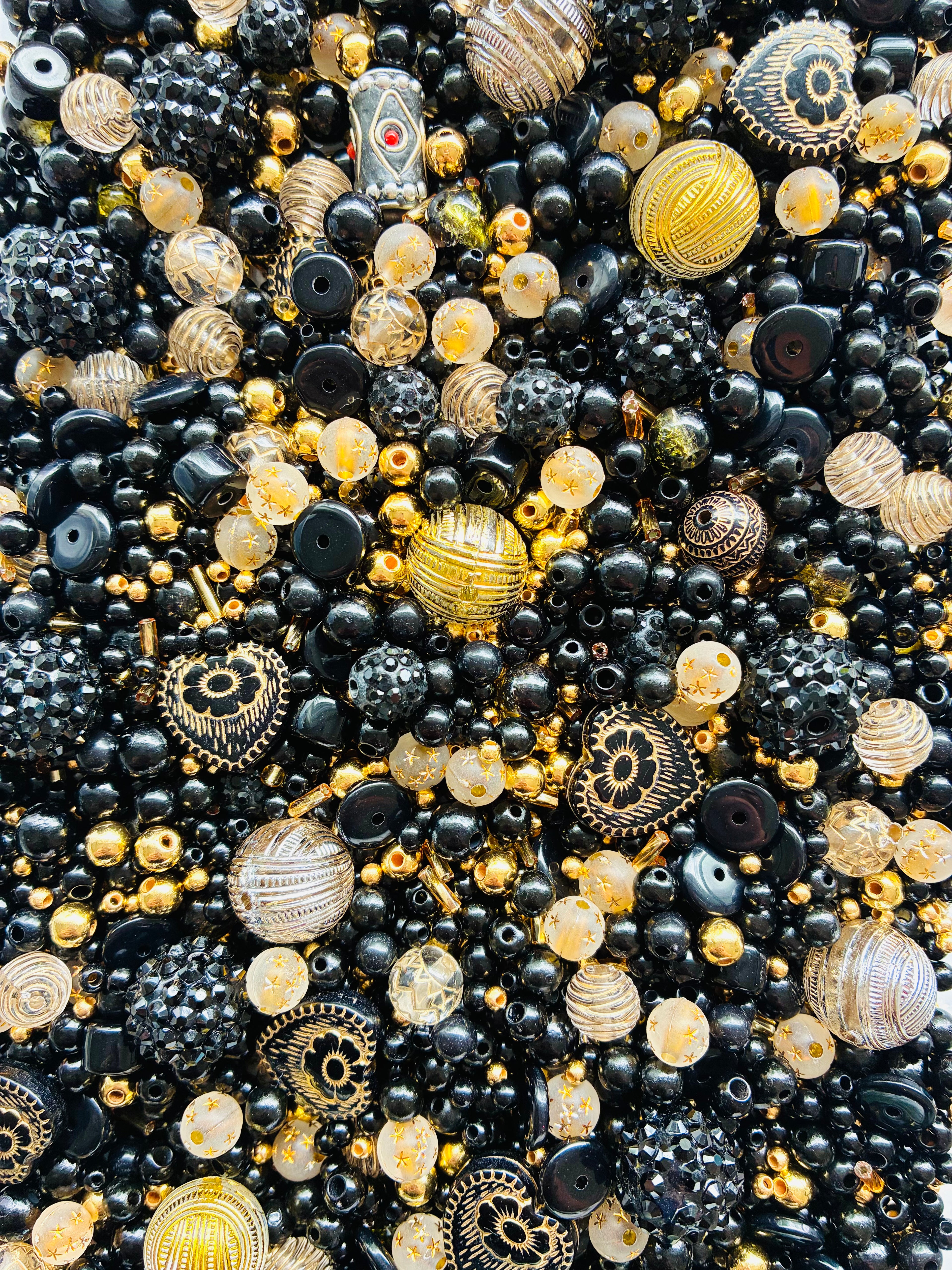 Black and Gold Bead Mix