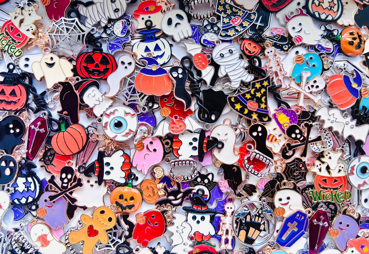 Halloween Alloy Charm Mix