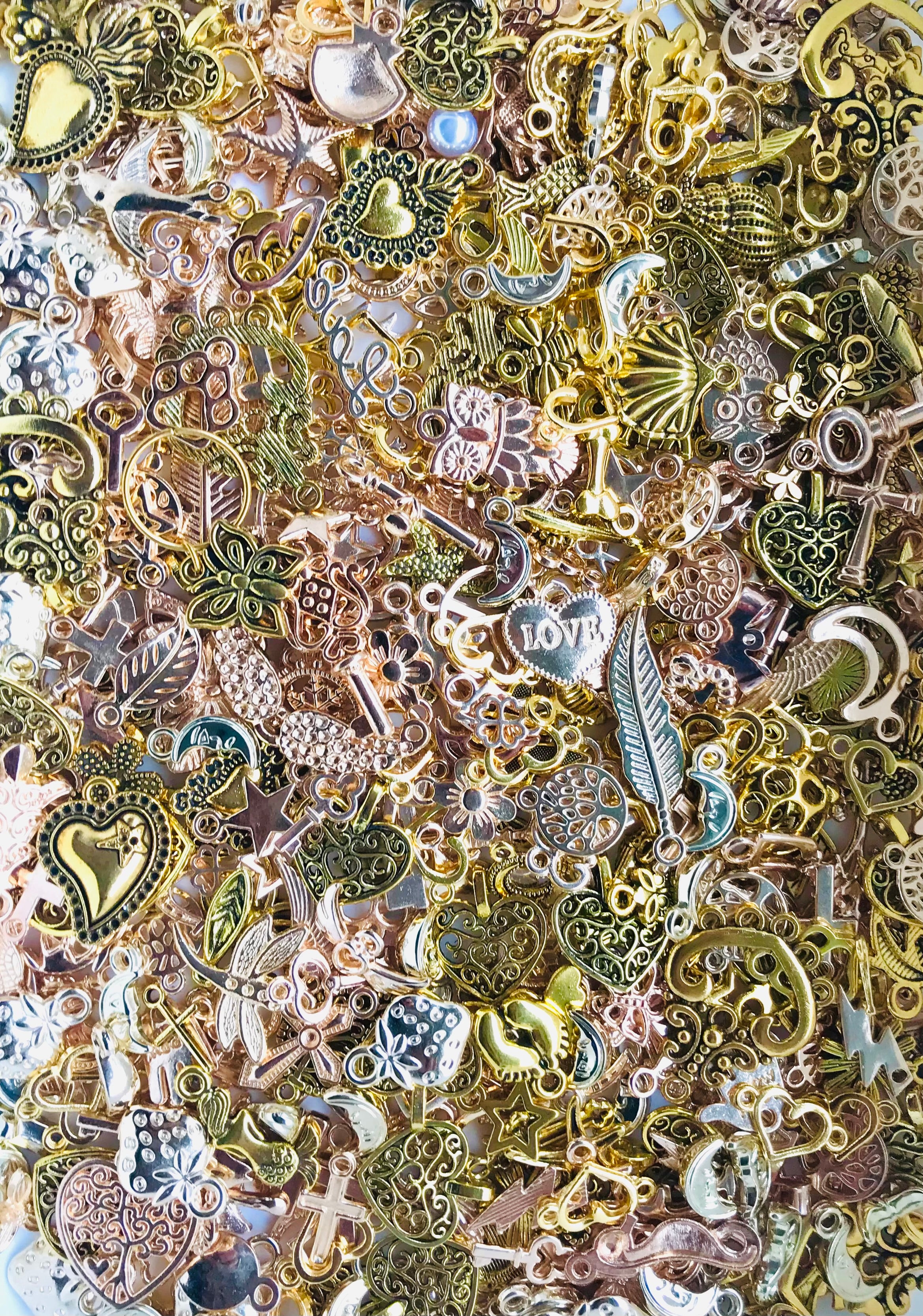 Gold charm mix